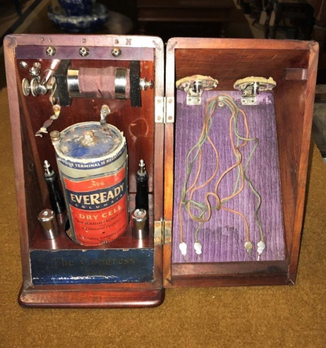 Antique Electric Shock Therapy Machine The Congress No1 Complete with Dry  Cell Battery and Attachments - Bruce of Ballater