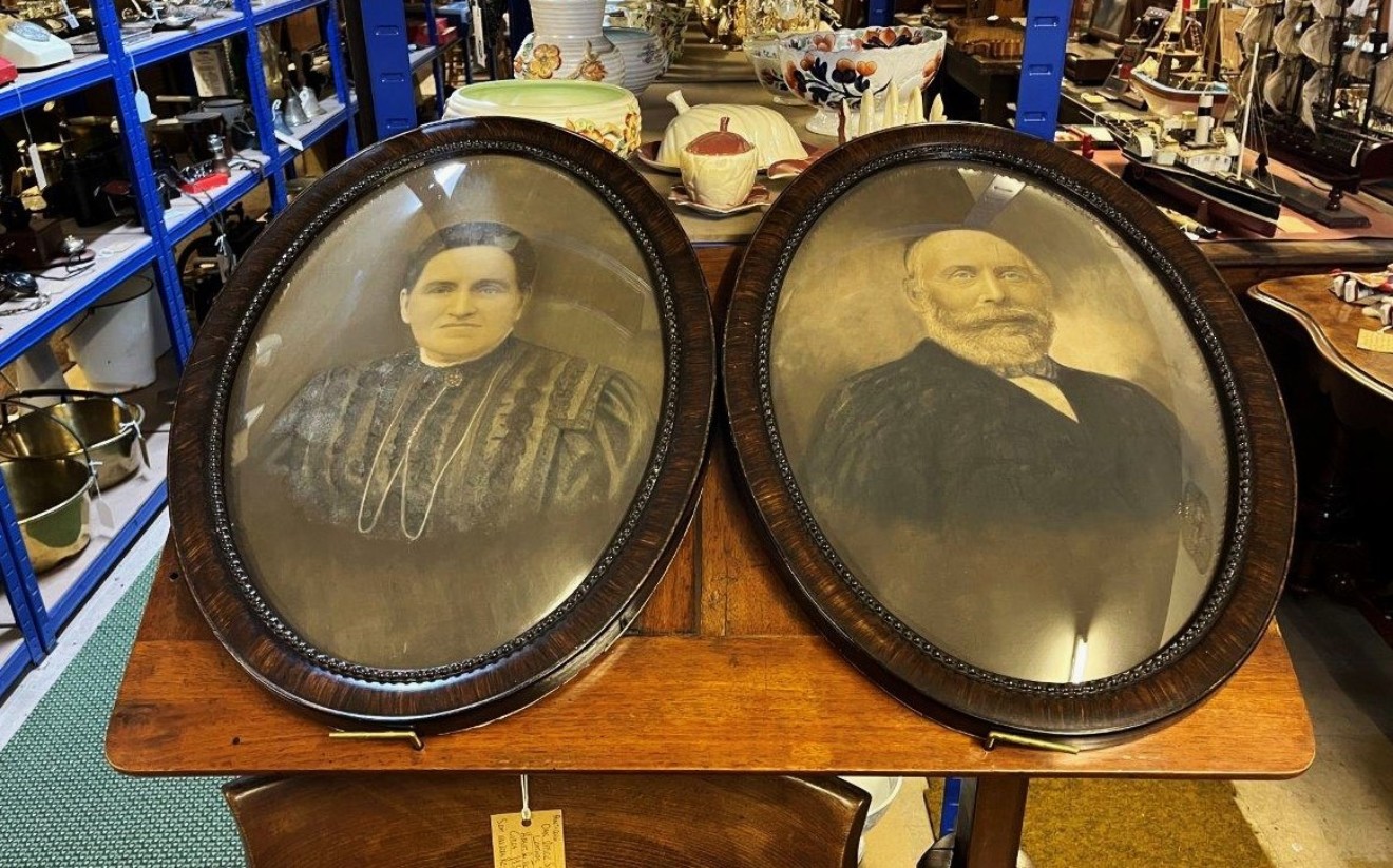 Antique Pair of Charcoal Portraits of a Lady and Gentleman in Convex Bubble Glass Faux Rosewood Frames