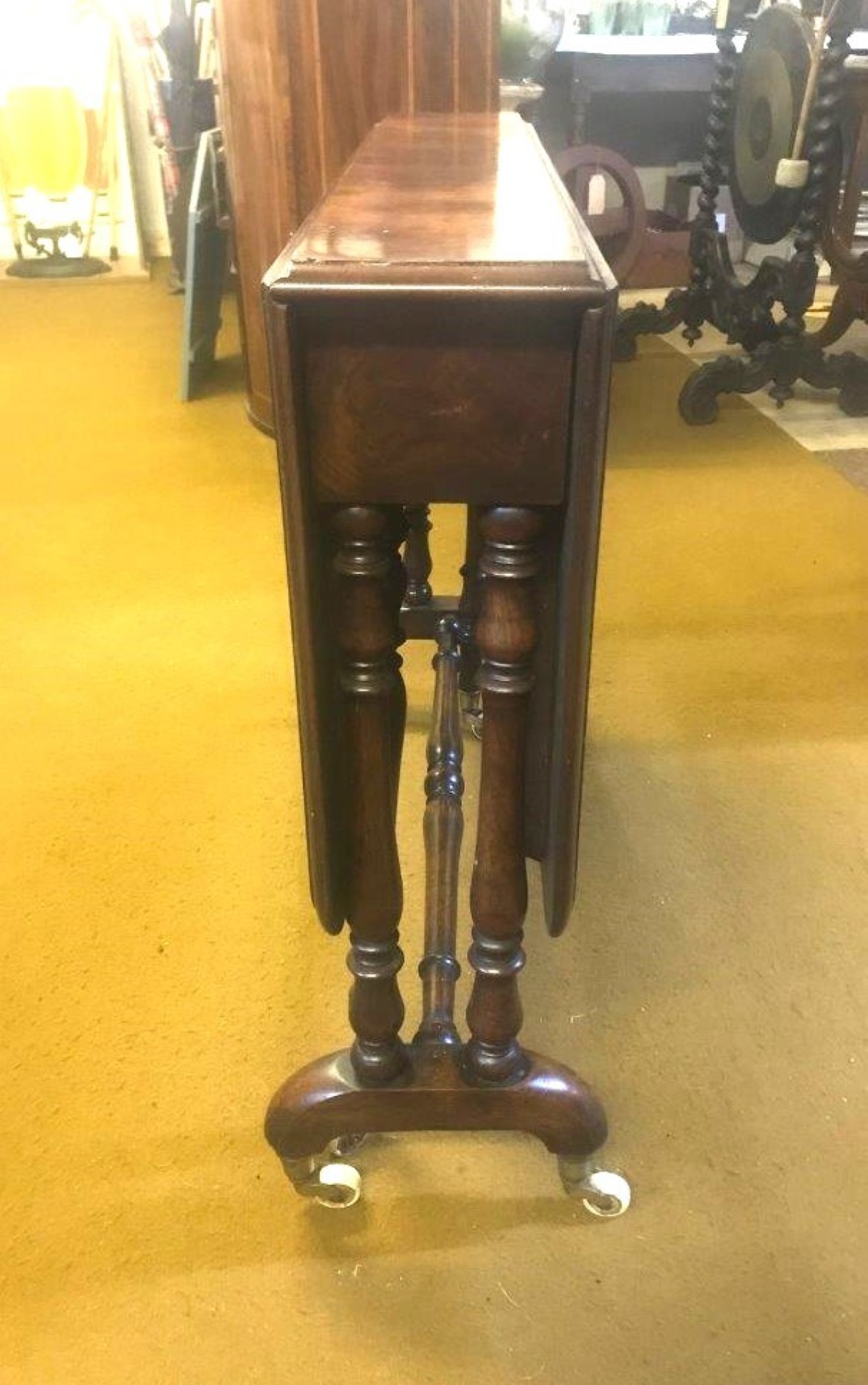 Victorian Burr Walnut Sutherland Drop Leaf Table