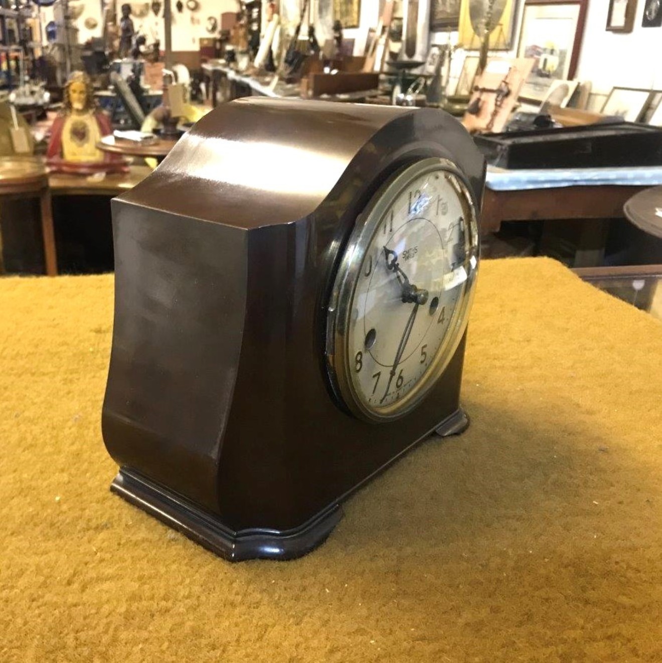 Vintage Smiths Enfield Bakelite Mantle Clock