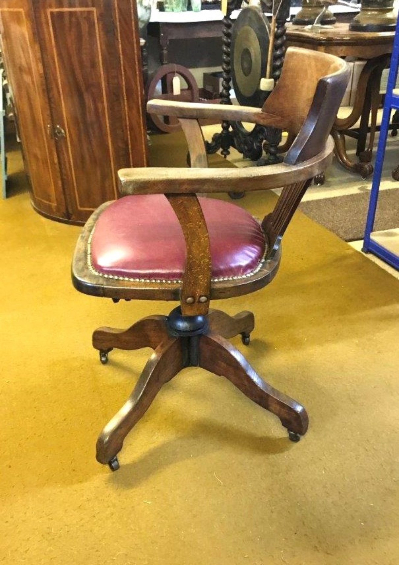 Vintage Oak Swivel / Tilt Office Chair with Leather Seat