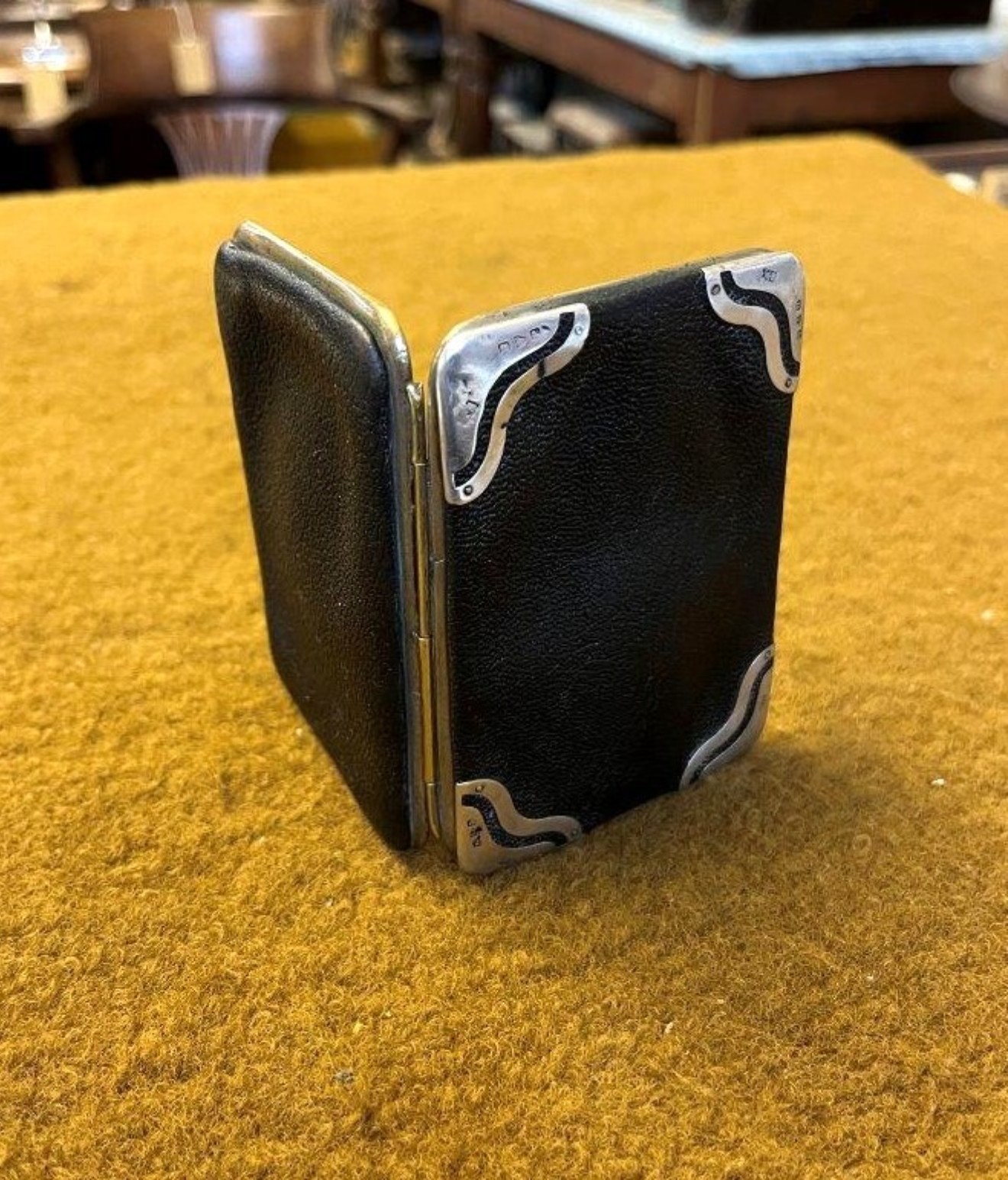 Victorian Leather Purse with Sterling Silver Mounts