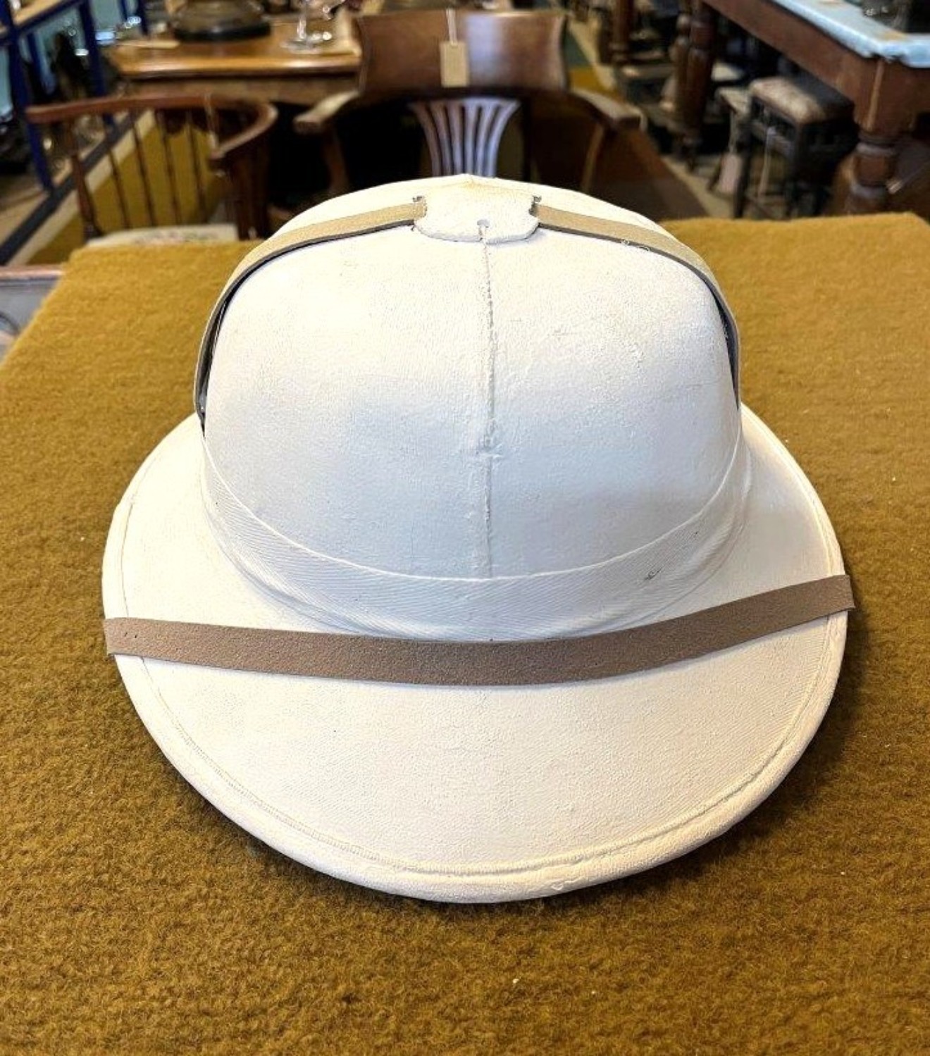 Vintage Military / Safari / Jungle Pith Helmet