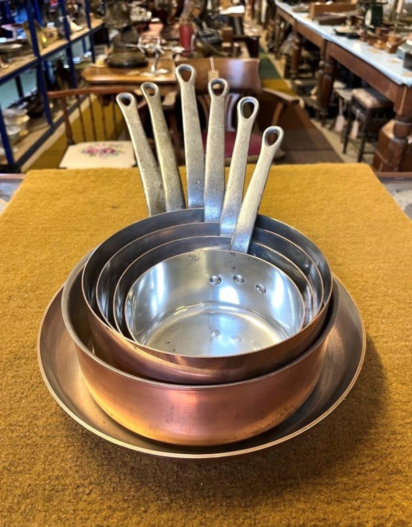 Vintage Set of 6 French Copper Graduated Cooking Pots and Frying Pan with Cast Iron Handles