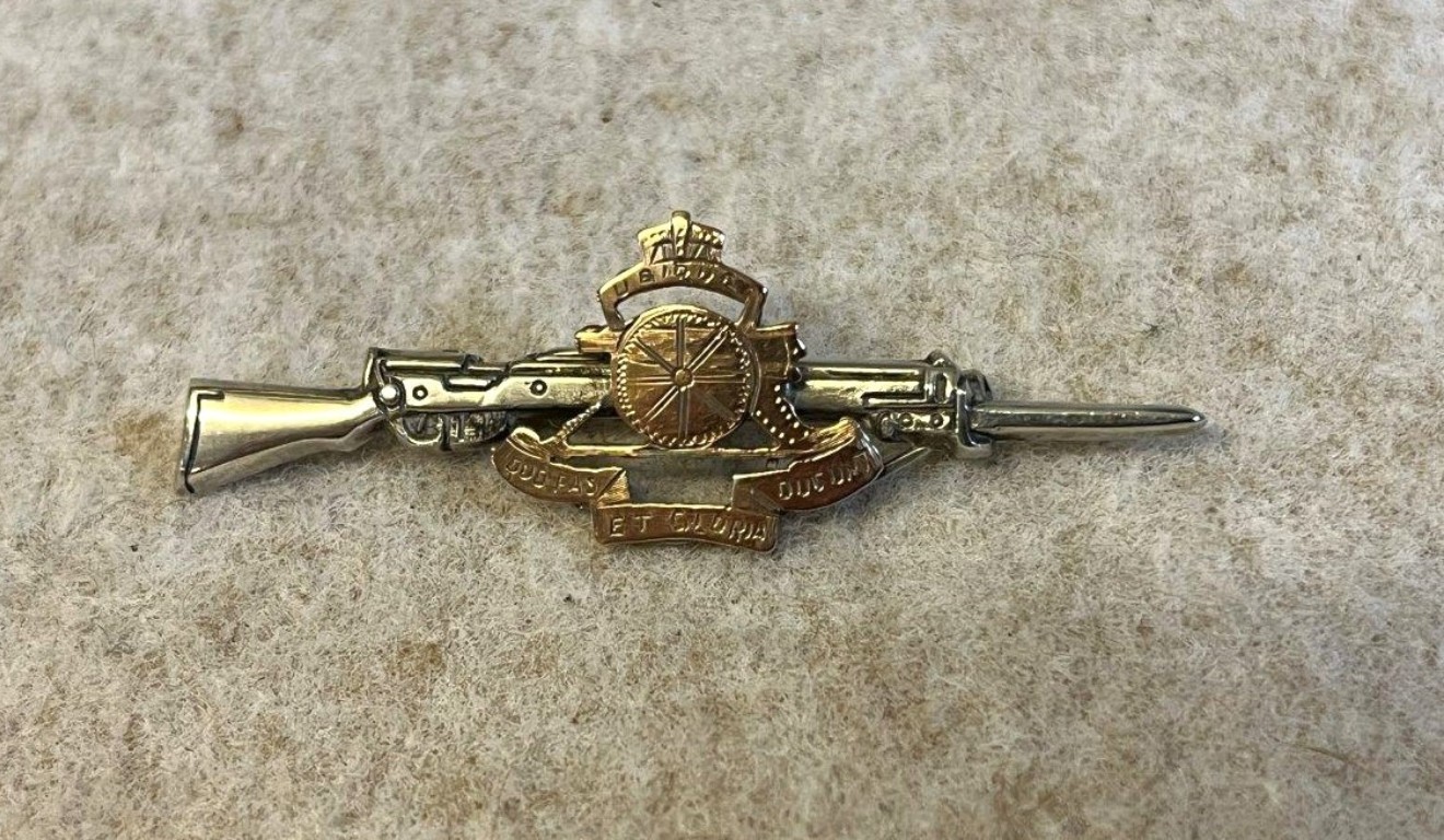 WW1 Royal Artillery Sterling Silver & Gold Plated Sweetheart Brooch