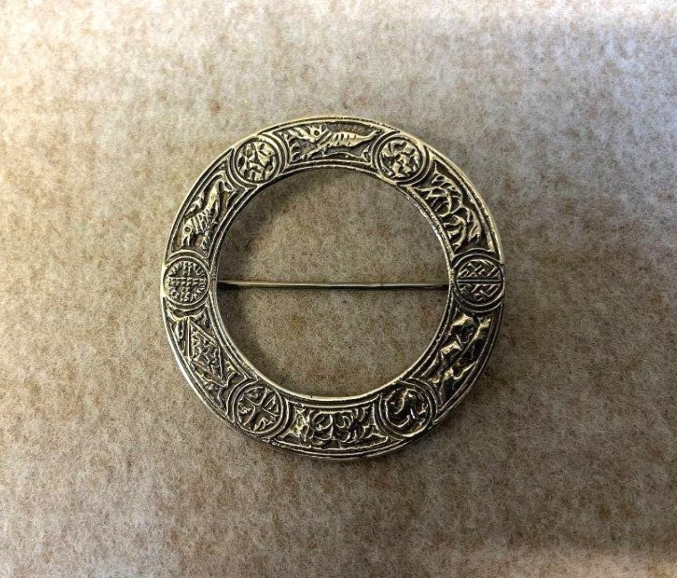 Vintage Sterling Silver Celtic Design Plaid Brooch