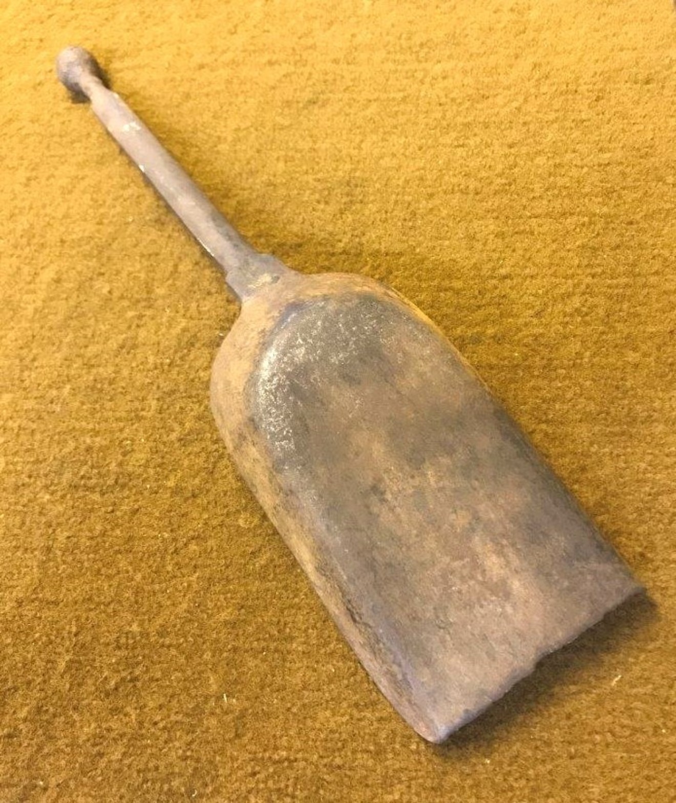 WW2 Cast Iron Shovel Marked GRVI below Crown with Griffin Trade Mark