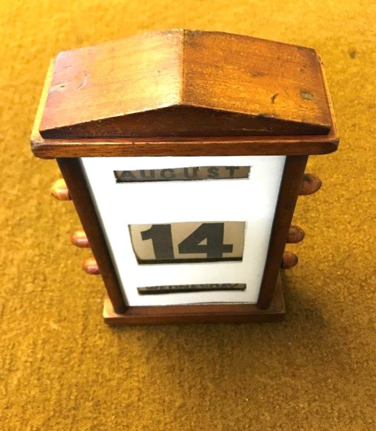 Victorian Mahogany Perpetual Desk Calendar