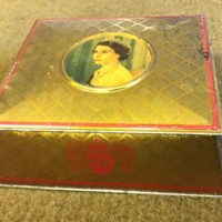 Queen Elizabeth II Coronation Souvenir Biscuit Tin McVitie & Price Ltd June 1953