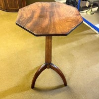 Regency Octagonal Figured Mahogany Tripod Wine / Lamp Table