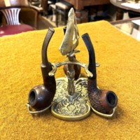 Antique Brass Desktop Pipe Stand Nautical Design complete with 3 Briar Pipes