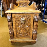 Victorian Gothic Revival Carved Oak Purdonium