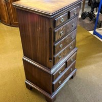 Vintage Mahogany Bevan Funnel Reprodux Chest of Drawers