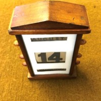 Victorian Mahogany Perpetual Desk Calendar